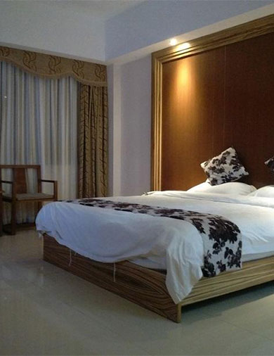 		电加热/蒸汽加热烫平机	(图13)