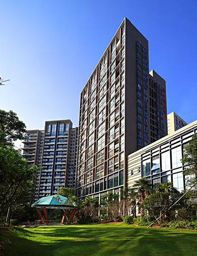 
		床单折叠机
	(图10)